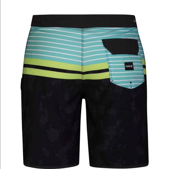 Men’s Hurley Phantom Striped Aloha Board Shorts - Picture 5 of 8
